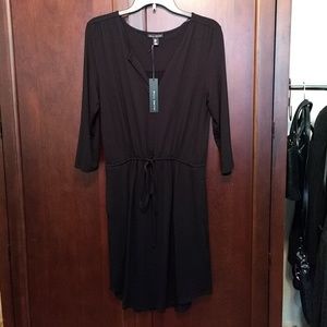 Black, tie waist, side pockets dress